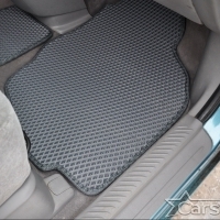 Автомобильные коврики EVA на Mazda MPV II (1999-2006)