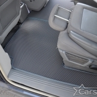 Автомобильные коврики EVA на Dodge Grand Caravan V (2007-2020) 2 ряд: кресла 1+1 убираются в пол