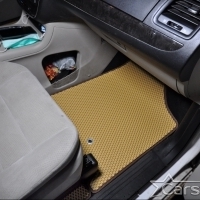 Автомобильные коврики EVA на Dodge Grand Caravan V (2007-2020) 2 ряд: кресла 1+1 не убираются в пол
