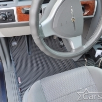 Автомобильные коврики EVA на Chrysler Town & Country V (2007->) 2 ряд: кресла 1+1 убираются в пол